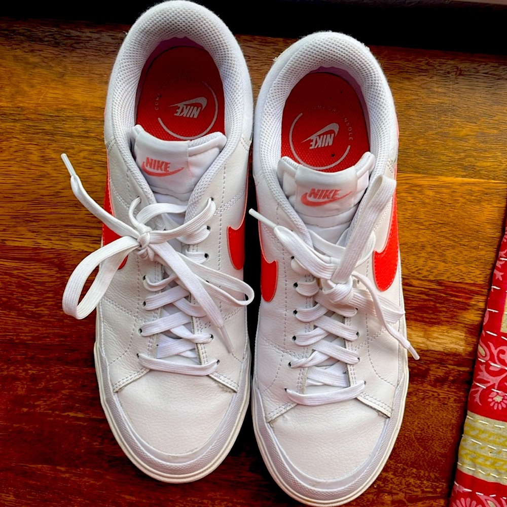 Nike Platform Court Legacy